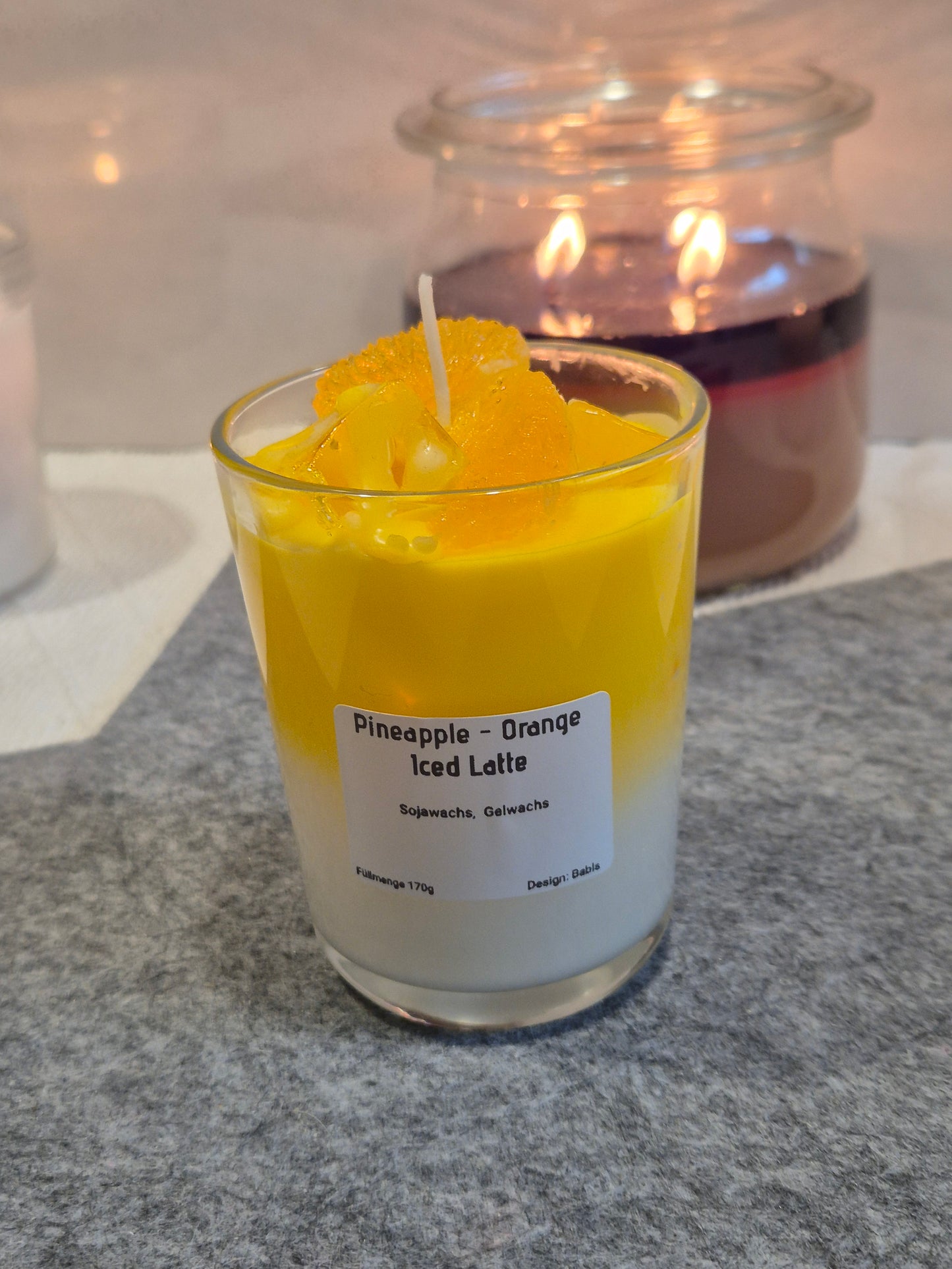 Tropical Latte Candle Detailansicht sommerlicher Duft