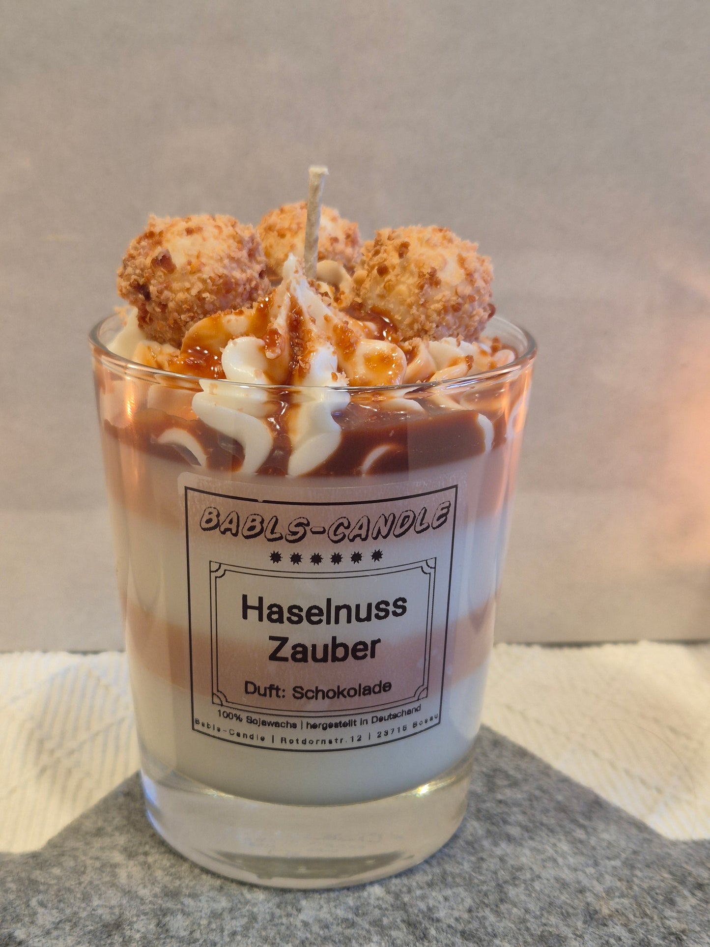 Vegane Duftkerze Haselnuss – Made in Germany, nachhaltig & handgefertigt
