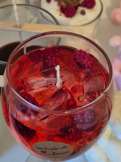 Wildberry Lillet Candle Detailansicht fruchtiger Aperitif