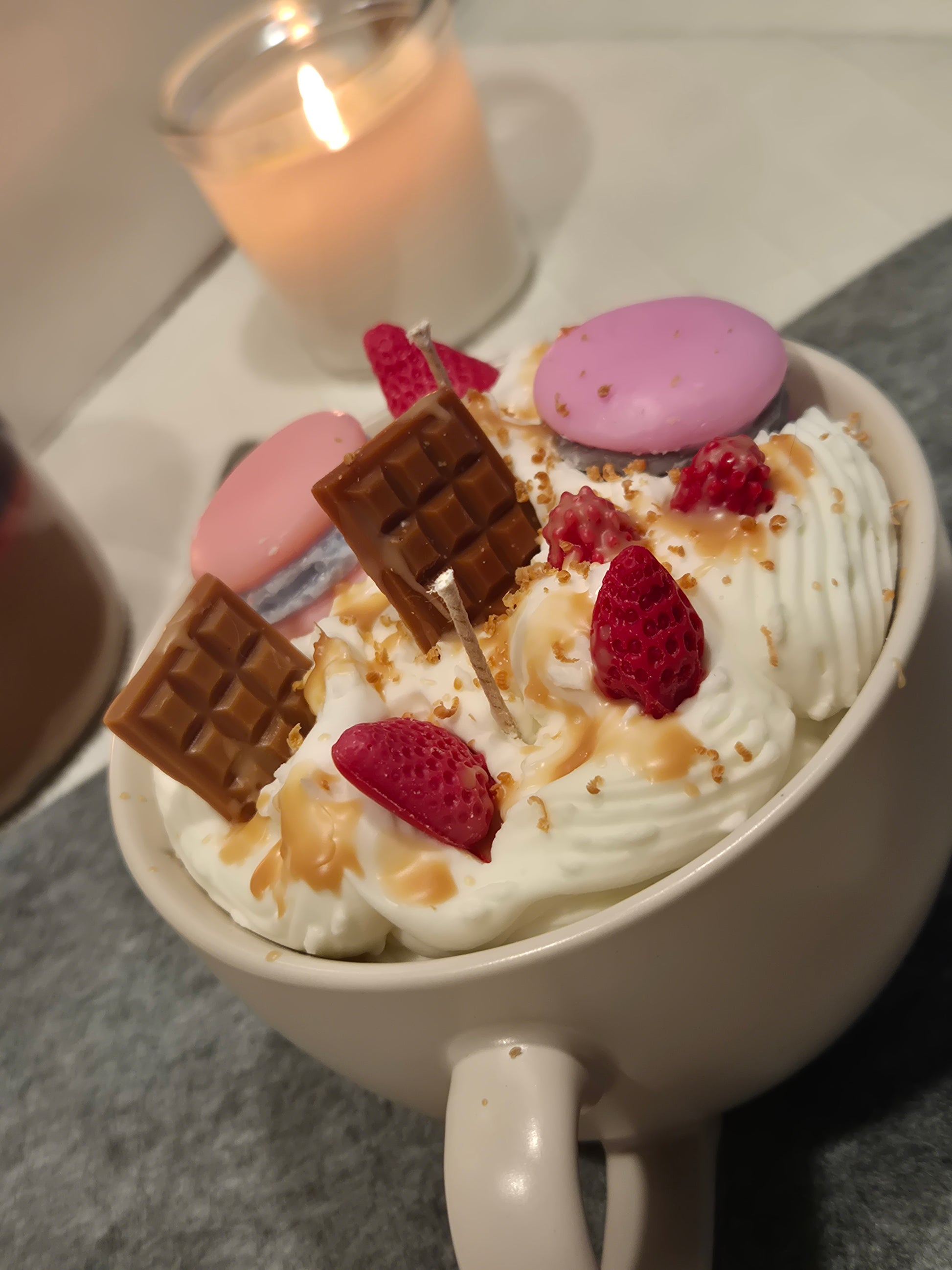 Entspannungskerze Nahaufnahme beruhigender Duft vegan