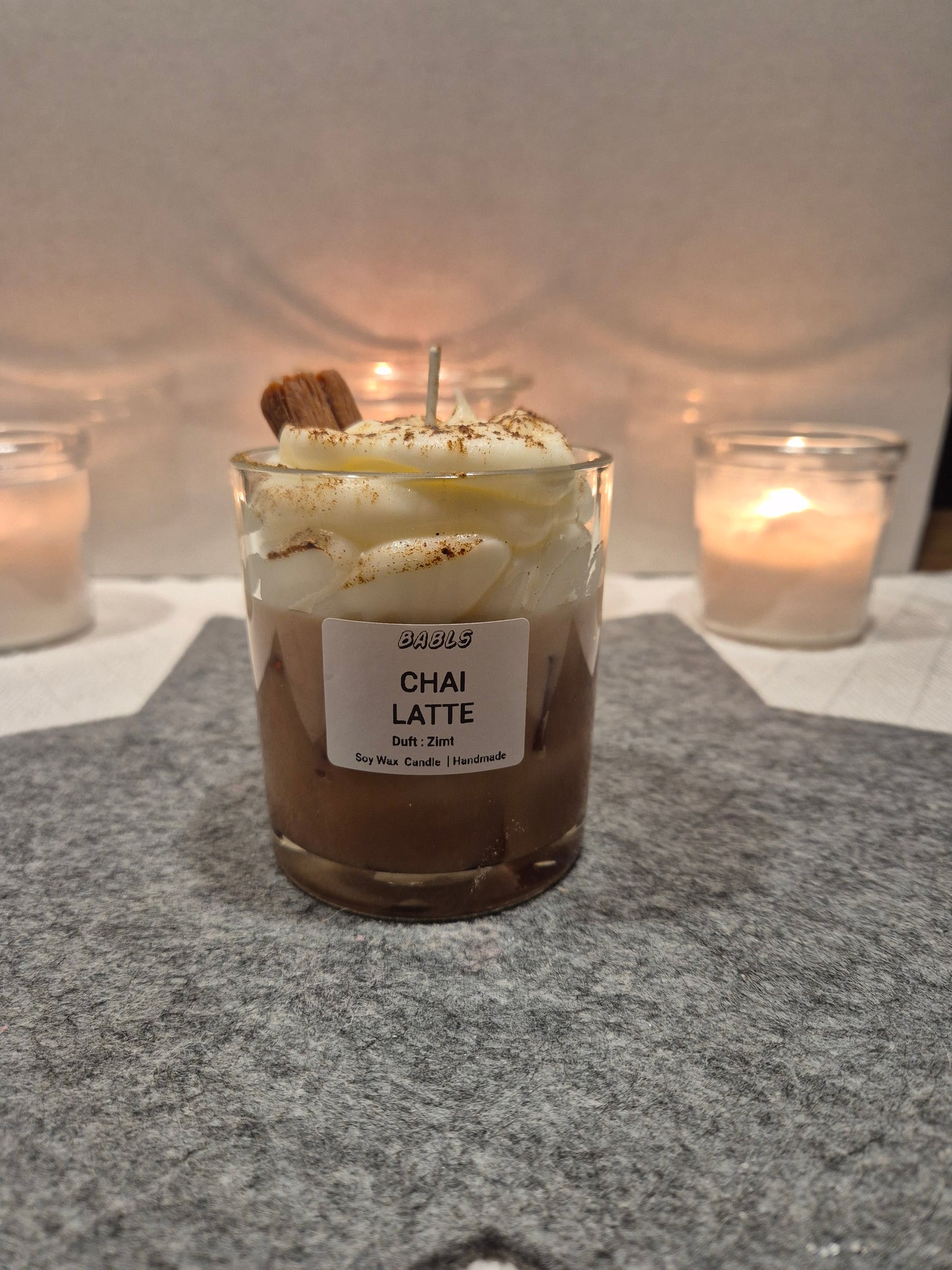 "Chai Latte Sojakerze Draufsicht mit Zimt Vanille Aroma"