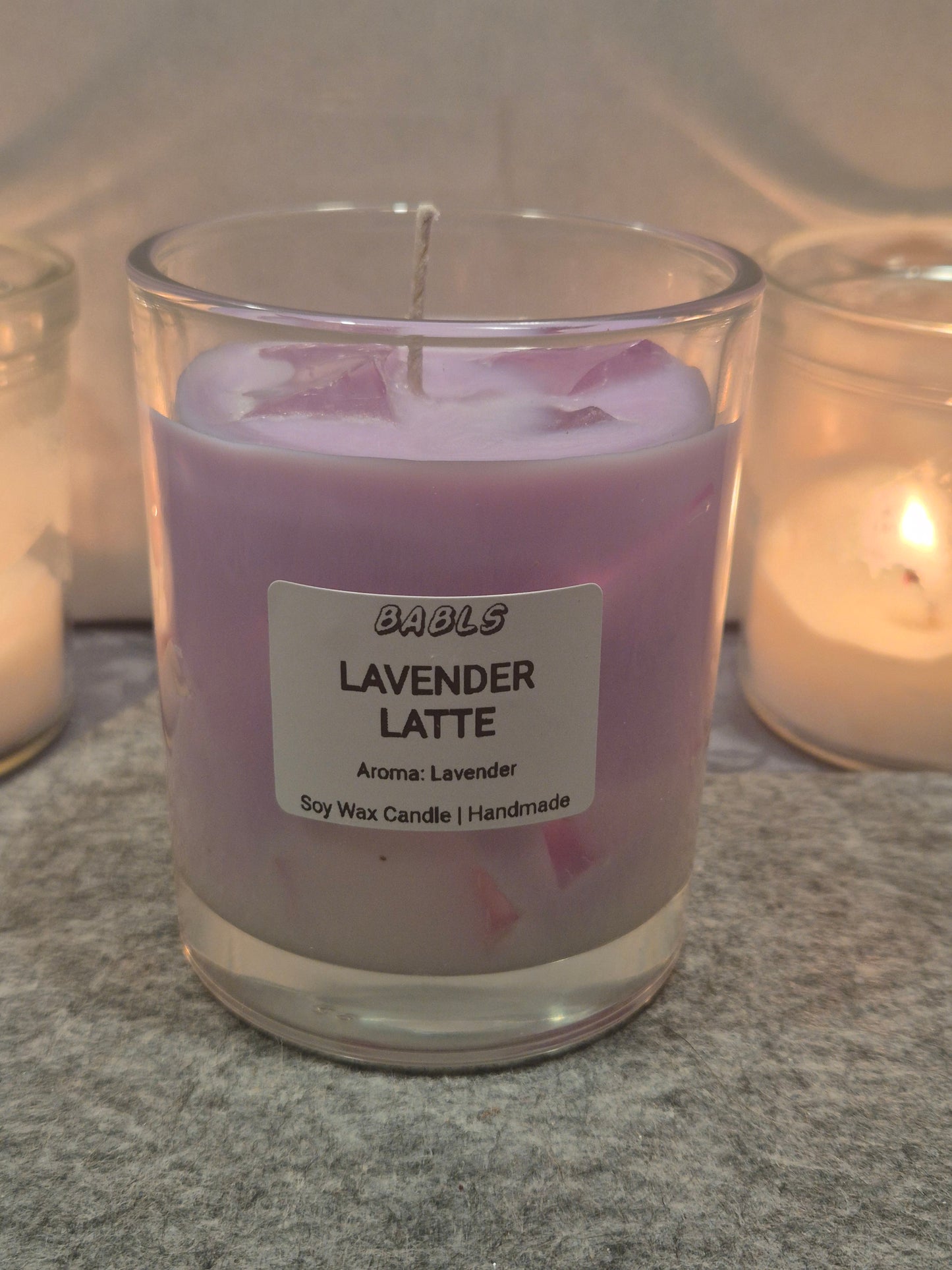 "Lavender Latte Kerze Sojawachs lila Lavendelduft handgemacht"