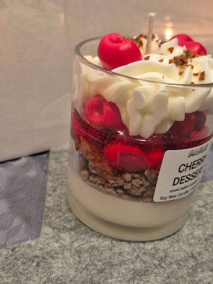 Cherry Dessert Kerze - Seitenansicht rechts