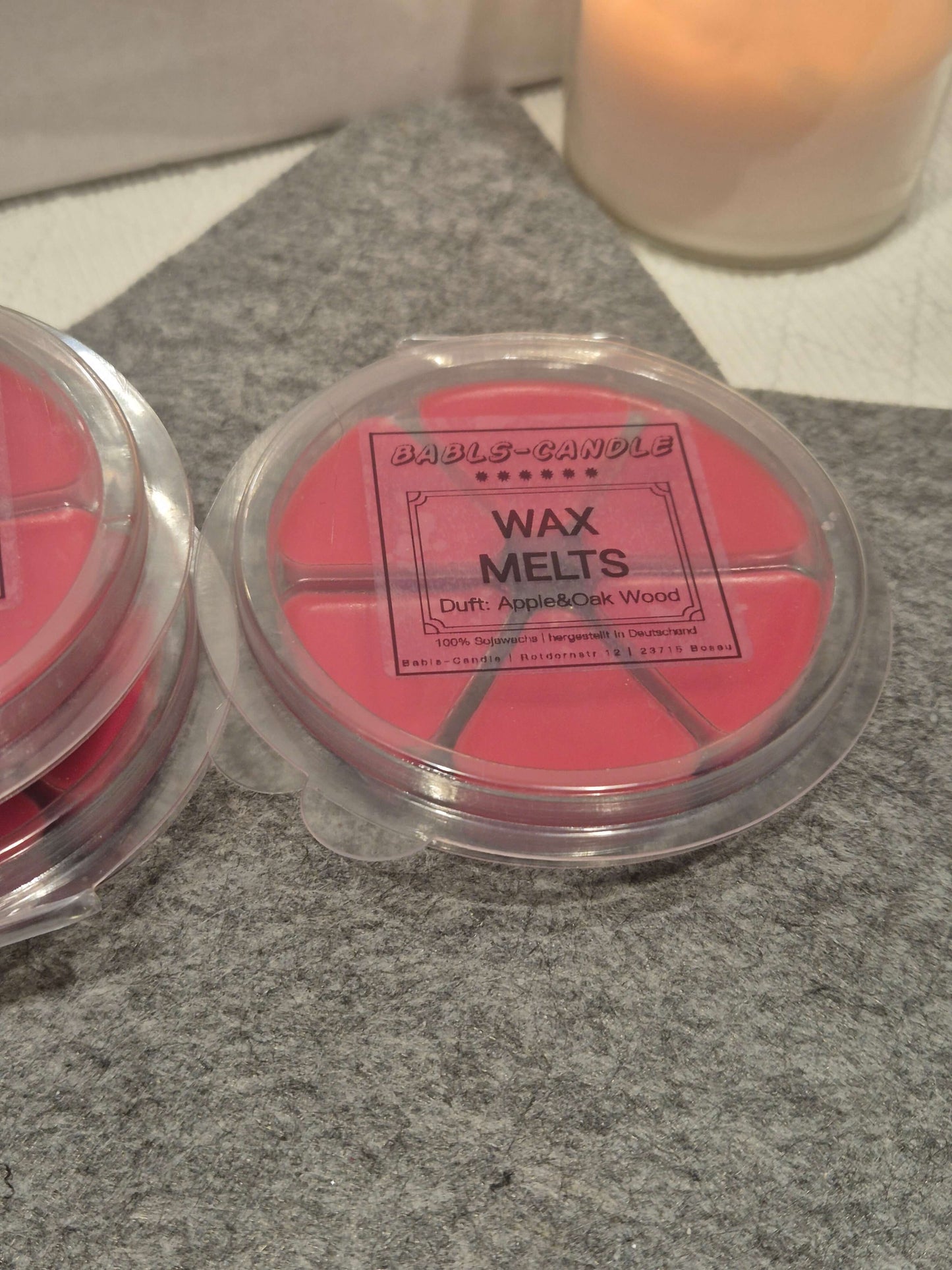 Wax Melts Rot - Detailansicht der Sojawachs-Schmelzen