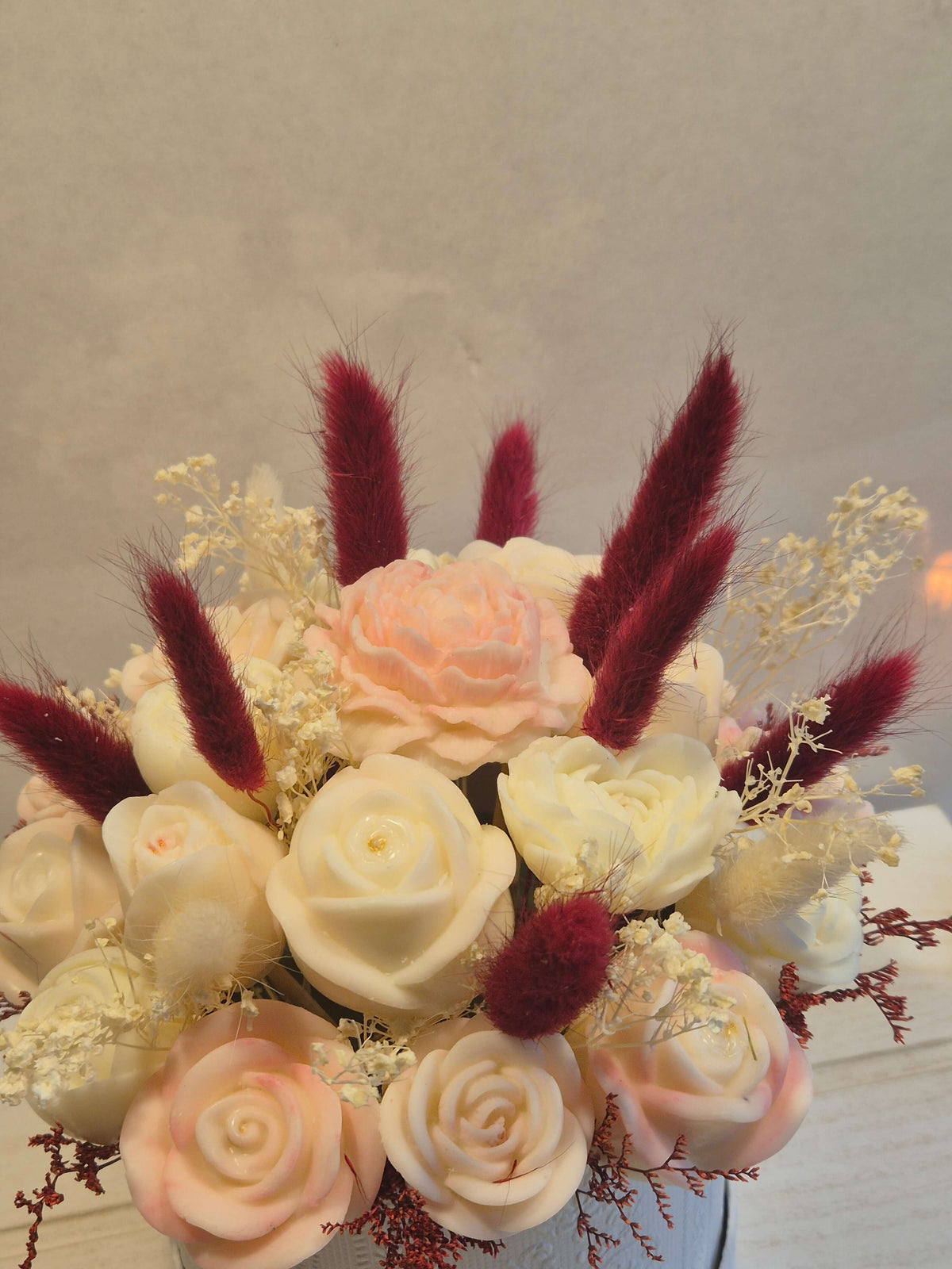 Blumenstrauß Rosa von oben – handgemacht mit Wachsrosen und Trockenblumen – Babls Candle