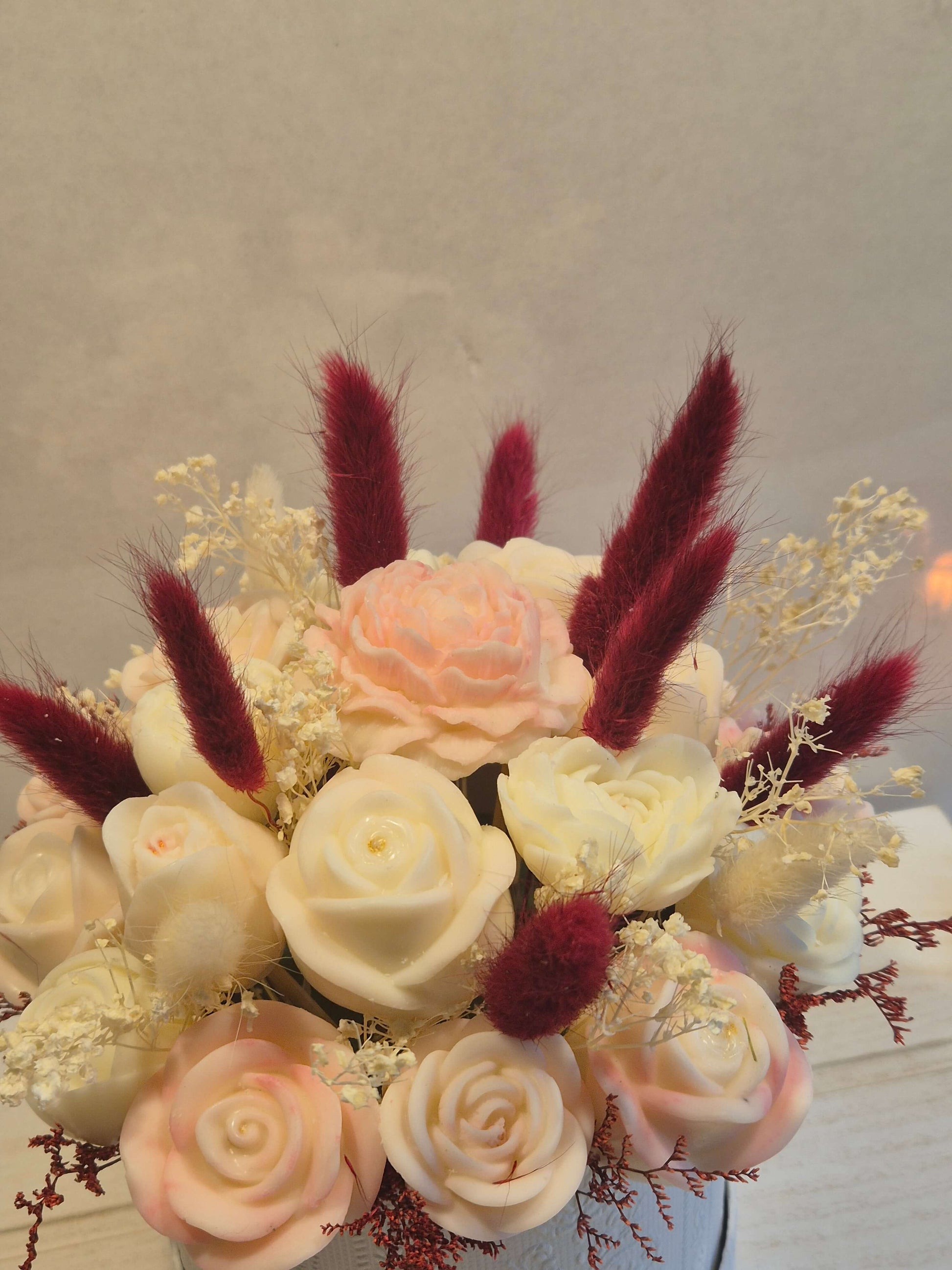 Blumenstrauß Rosa von oben – handgemacht mit Wachsrosen und Trockenblumen – Babls Candle