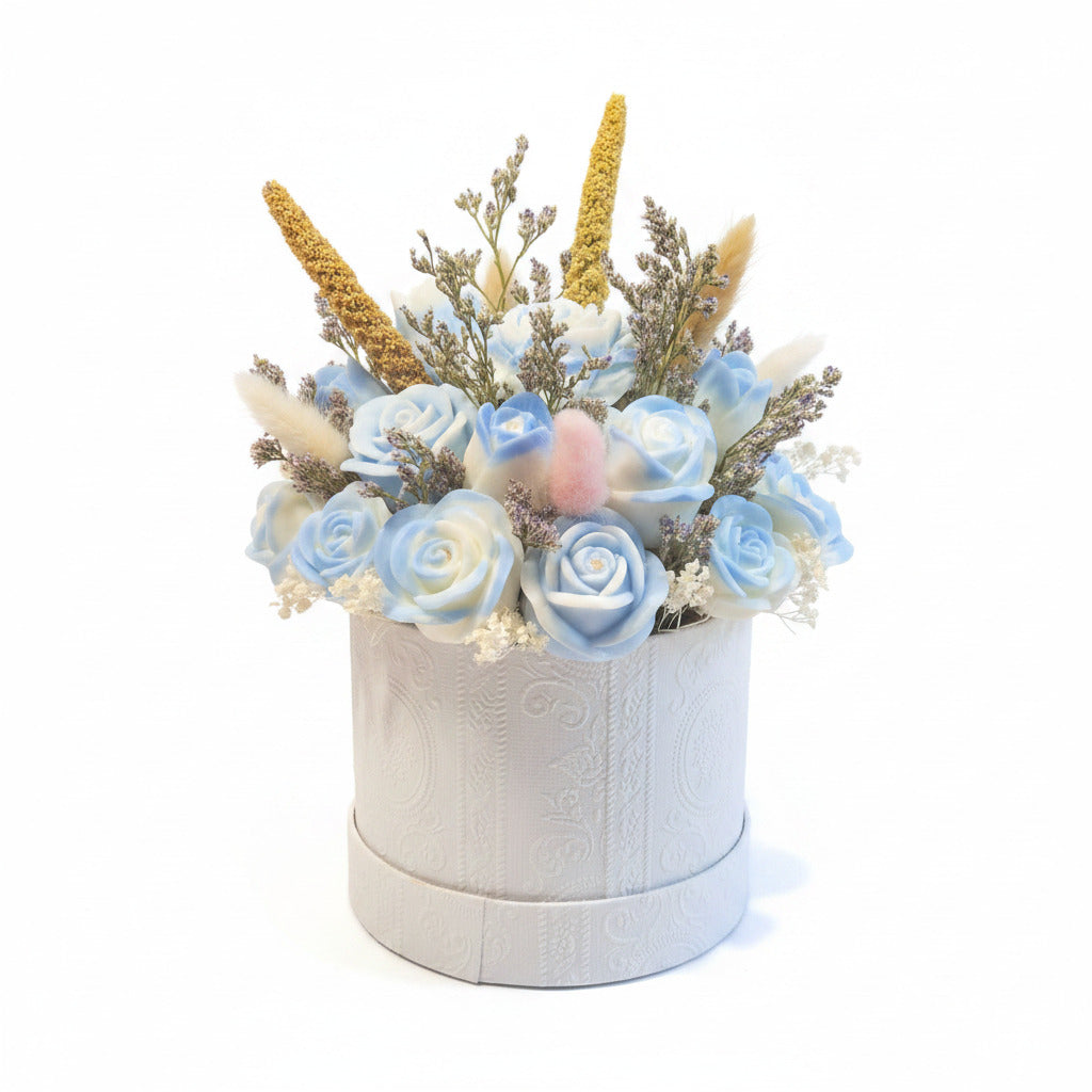 Blumenstrauß Blau – Sojawachs mit Wachsrosen & Trockenblumen